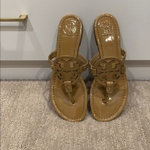 Tory Burch Flip Flops sz 9